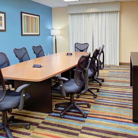 Fairfield Inn And Suites By Marriott Seymour Ngoại thất bức ảnh