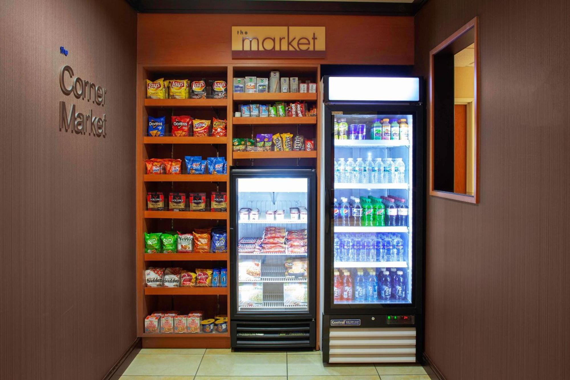 Fairfield Inn And Suites By Marriott Seymour Ngoại thất bức ảnh