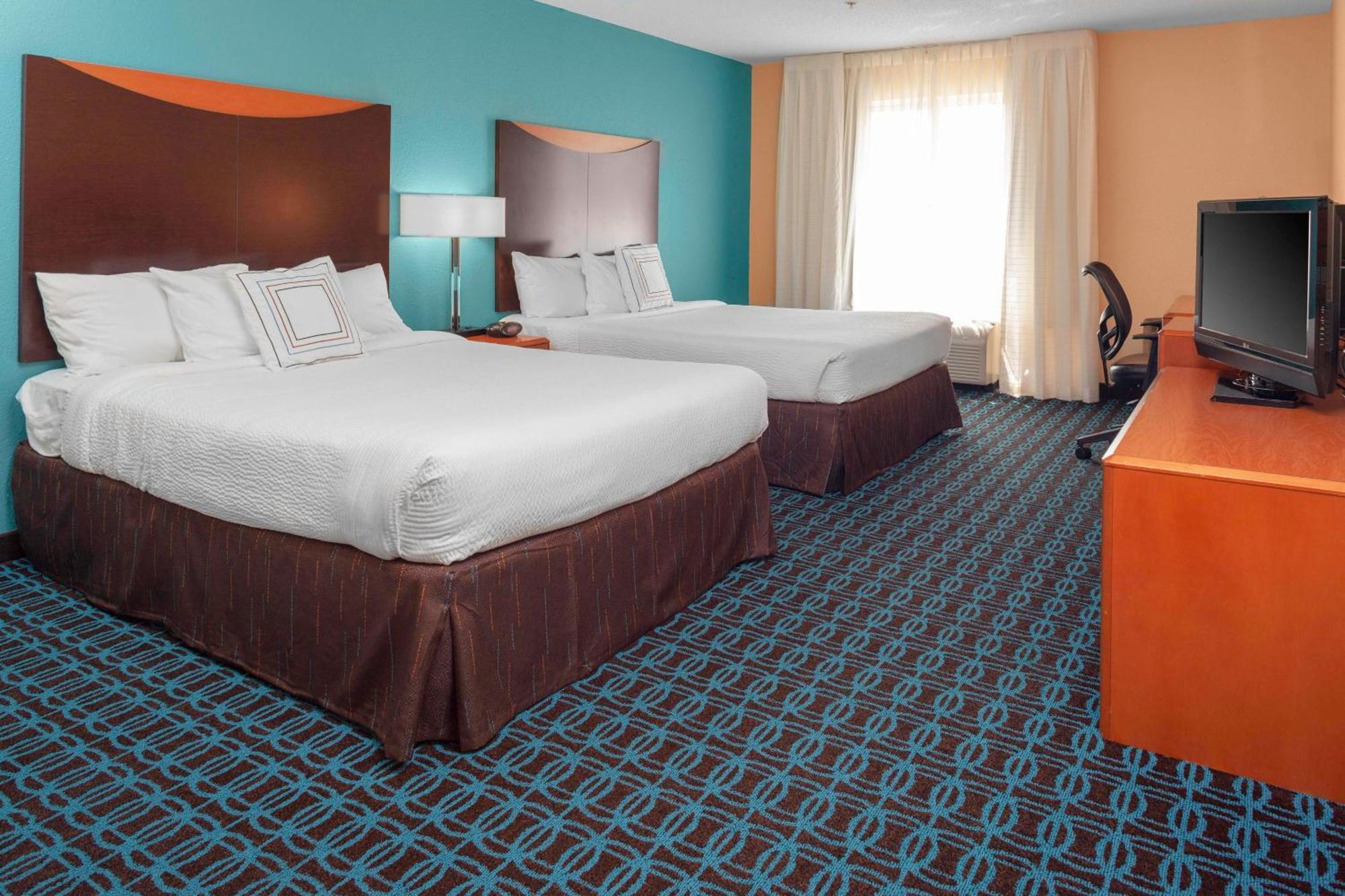 Fairfield Inn And Suites By Marriott Seymour Ngoại thất bức ảnh