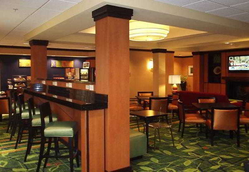 Fairfield Inn And Suites By Marriott Seymour Ngoại thất bức ảnh